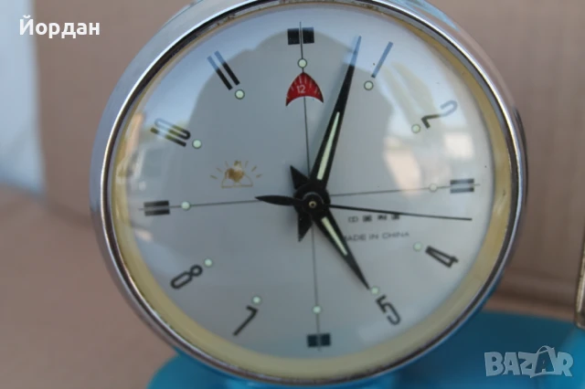 Стар Китайски будилник с органайзер, снимка 2 - Антикварни и старинни предмети - 50798809