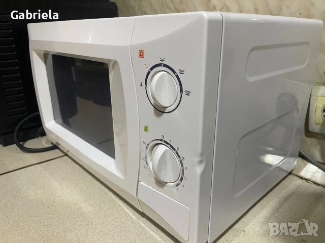Микровълнова фурна използвана, като нова, снимка 2 - Микровълнови - 52755882