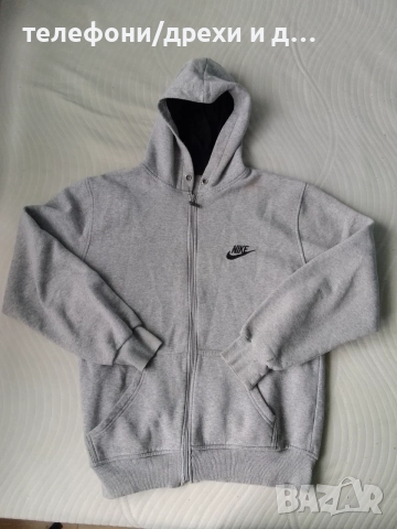 Памучен суичър Nike като нов