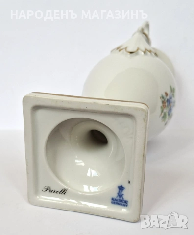 KAISER – Немски порцелан ваза с лебедови дръжки злато цветя ПЕРФЕКТНА, снимка 18 - Други ценни предмети - 54159092