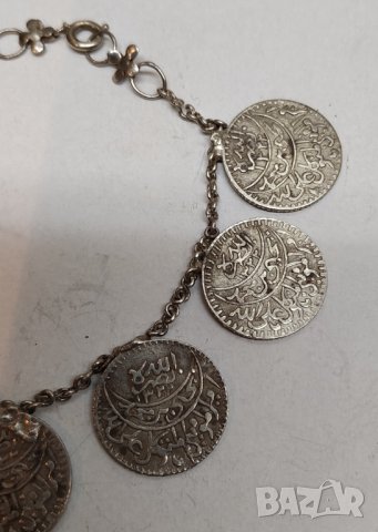 Сребърна гривна с монети, снимка 5 - Гривни - 29797916