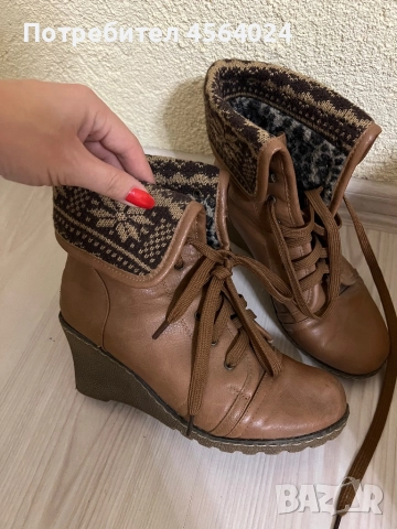 Дамски боти, снимка 2 - Дамски боти - 51671188