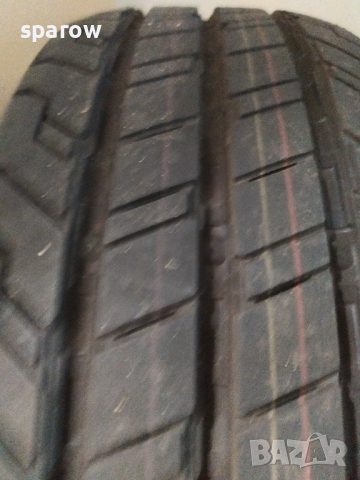 4бр. Гуми Continental 215/65/16C, снимка 5 - Гуми и джанти - 36415342