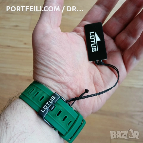 Нов Хронограф Lotus с карбонова каса, 100м, MIYOTA Serie OS, снимка 4 - Мъжки - 54051991