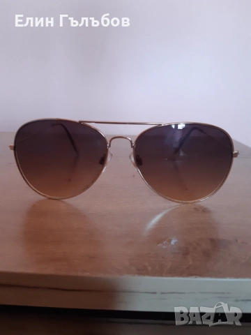 Слънчеви очила (дамски)- два броя, снимка 6 - Слънчеви и диоптрични очила - 51756937