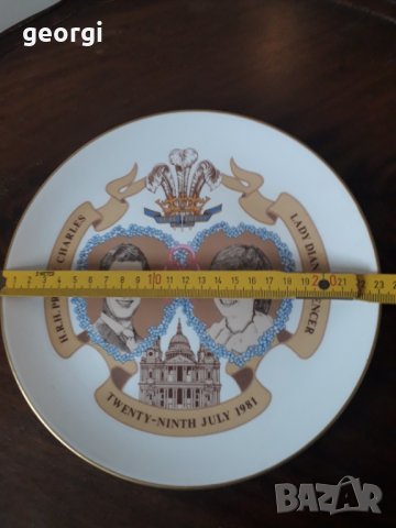 Декоративна чиния от английски порцелан , снимка 3 - Колекции - 32194744