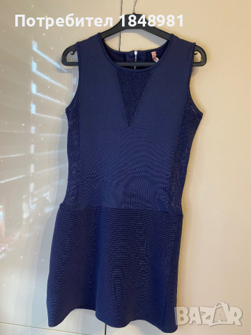 Дамска къса рокля размер L.