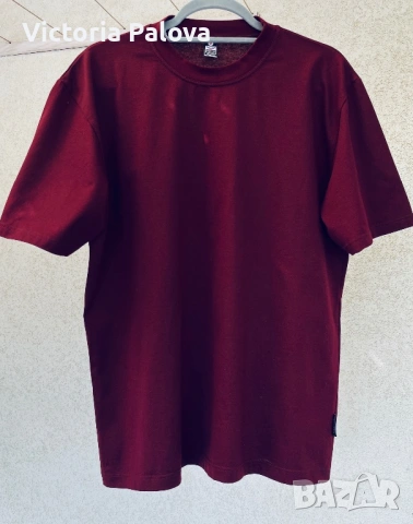 Красива тениска унисекс TRIGEMA - цвят бургунди, 100% суперчесан памук