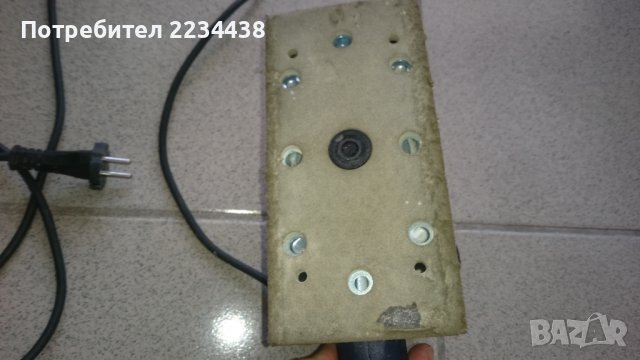 Профи виброшлайф AEG, снимка 8 - Бормашини - 37637400