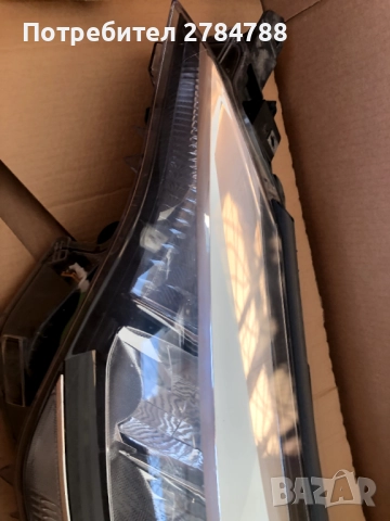 Ляв и десен фар Тойота C-HR 2021, снимка 17 - Части - 51434481