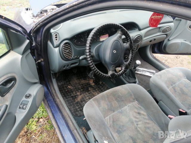 Рено Меган 1.6 на части, снимка 3 - Части - 31215941