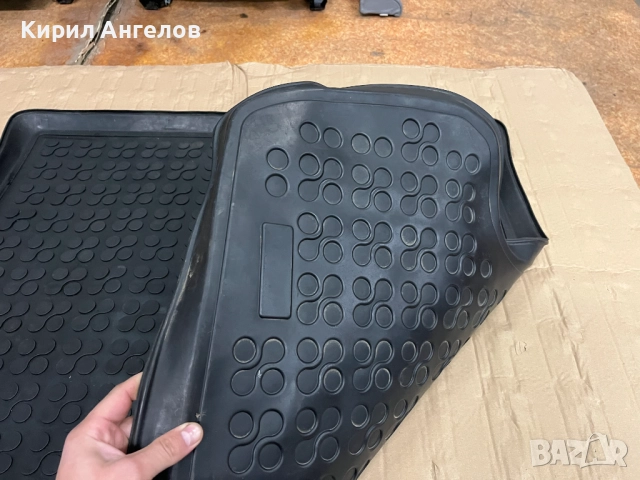 Гумена стелка за багажника на BMW E46 Комби, снимка 6 - Аксесоари и консумативи - 52958617