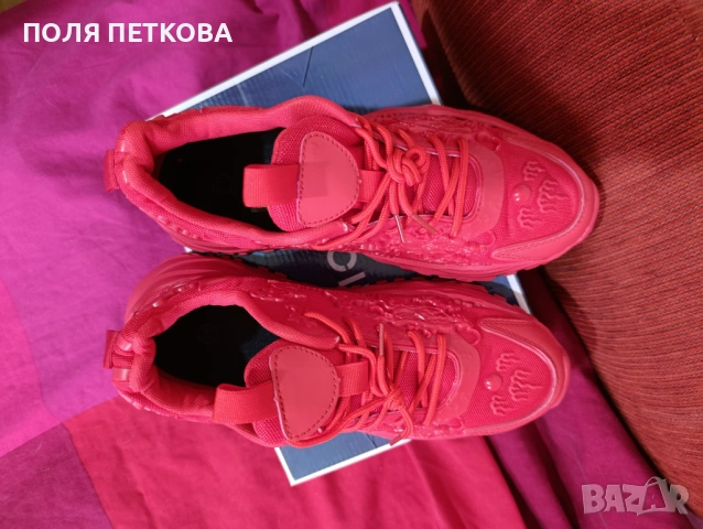 Червени маратонки, снимка 2 - Маратонки - 54095541