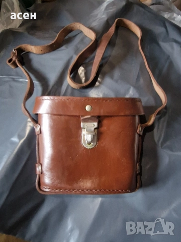 футляри за бинокли 