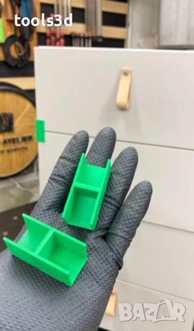 Дистанционери за монтиране чела на чекмеджета. - 2 броя 5 лева, снимка 6 - Други инструменти - 52413130