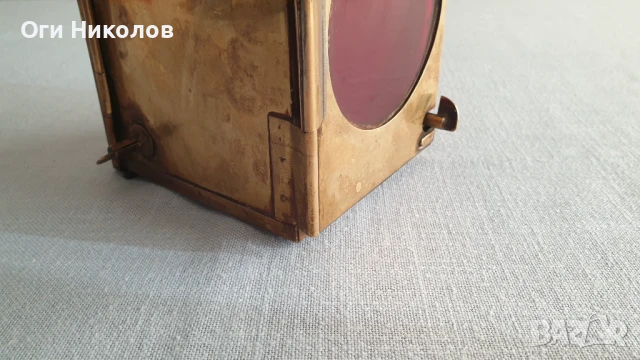 Месингов фенер с бяла и червена светлина, снимка 7 - Антикварни и старинни предмети - 50507053