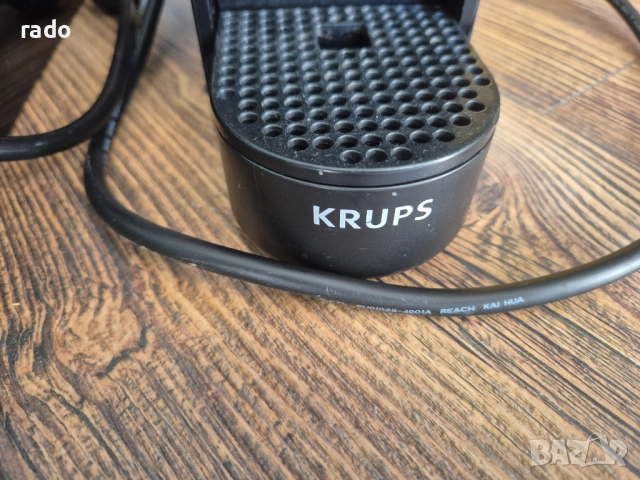 Кафемашина NESPRESO KRUPS Два Броя, снимка 6 - Кафемашини - 52252833