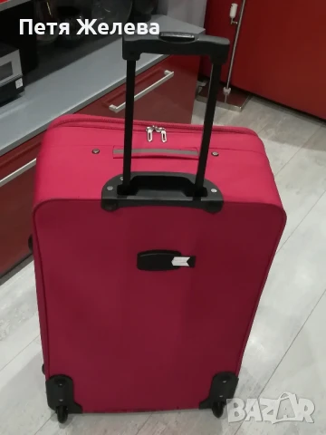 Куфар с колелца и телескопична дръжка, снимка 7 - Куфари - 50711314