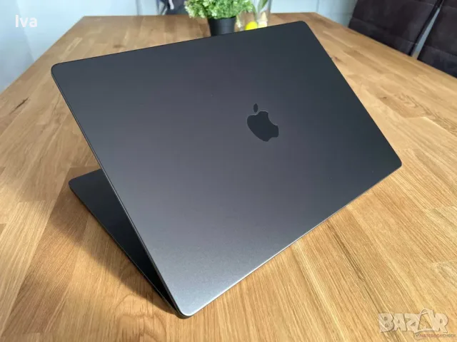 MacBook Pro 16” M3 Pro 18/512 – 15 цикъла, 100% батерия, AppleCare+, снимка 2 - Лаптопи за работа - 55978707