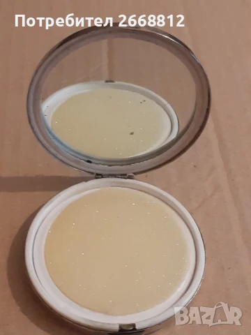 пудриера, снимка 3 - Антикварни и старинни предмети - 50756756