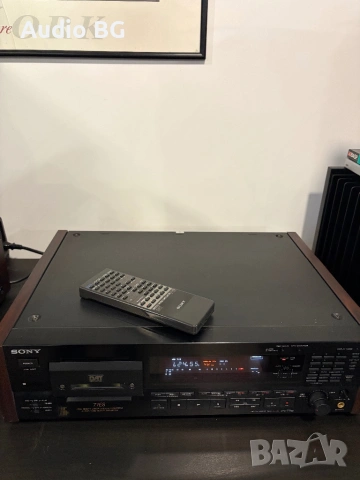 Sony DTC-77 Es   4 Head, снимка 7 - Декове - 54304699