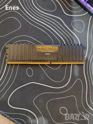 RAM card Vengeance ddr4 8 GB с охладител 