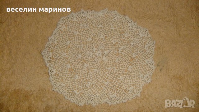 Каренца и покривки за маса плетени на една кука, снимка 3 - Покривки за маси - 31802966