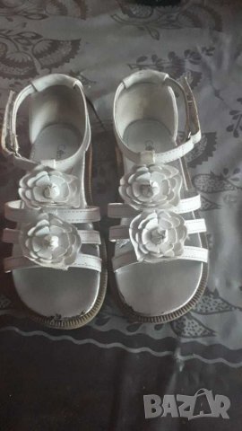 Сандали за момиче 