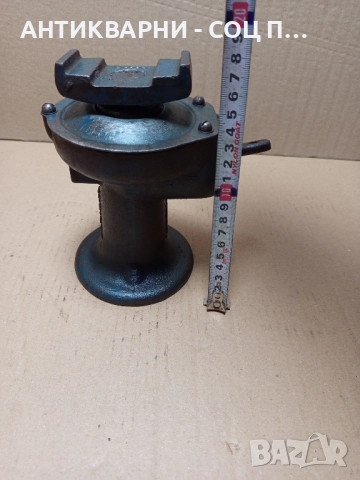 Соц Стар Механичен Винтов Крик За Ретро Автомобили До 1800кг., снимка 9 - Антикварни и старинни предмети - 52355871