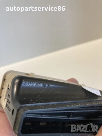 Въздуховод за предна лява врата за Mercedes W220 S500 (2003) 2208300954, снимка 2 - Части - 53985531