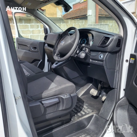 Opel Vivaro Long EV , снимка 7 - Автомобили и джипове - 54010409