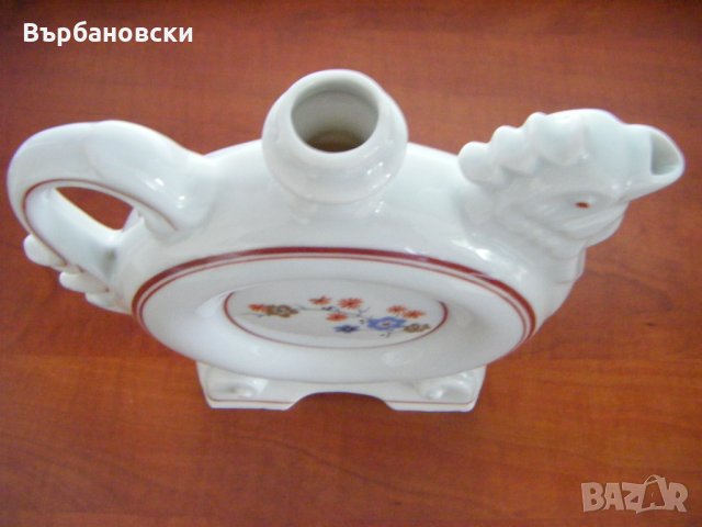 Порцеланова бъклица, снимка 4 - Антикварни и старинни предмети - 35277667