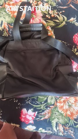 Дамска малка раничка черна, снимка 2 - Чанти - 37993853