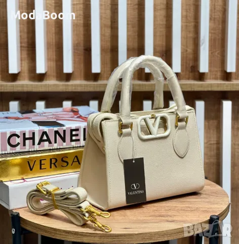 Valentino дамски чанти Различни цветове , снимка 2 - Чанти - 48829965