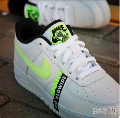 оригинални маратонки Nike Air Force 1 LV8 1 номер 38-38,5, снимка 3 - Маратонки - 47499149