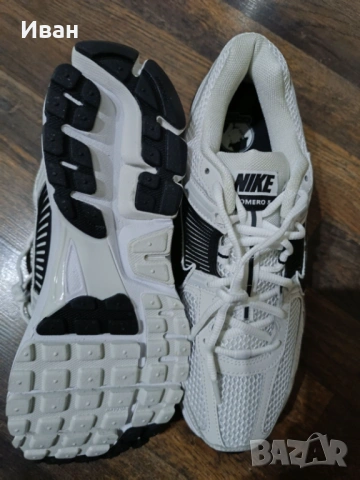 Nike zoom  vomero 5, снимка 3 - Спортни обувки - 53188055