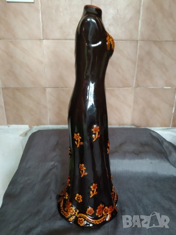 керамична бутилка-женско тяло, снимка 2 - Други ценни предмети - 33930483