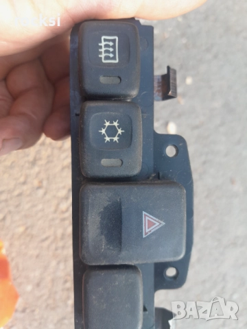 Продавам Ровър 200 1,4 16V пр1999г на части, снимка 12 - Автомобили и джипове - 27024326