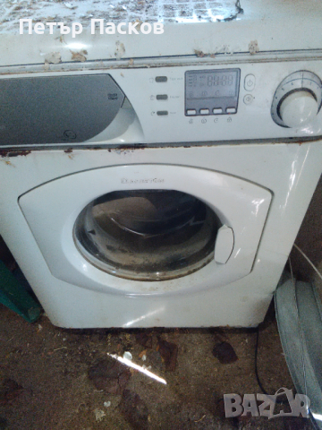 Пералня Аристон AVF - 109 на части