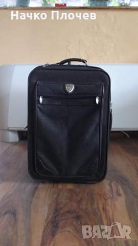 Продавам марков датски куфар на колелца., снимка 1 - Други стоки за дома - 30027571