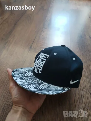 Nike Snapback Neymar - страхотна мъжка шапка КАТО НОВА, снимка 4 - Шапки - 55729325
