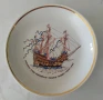 Рядка колекционерска порцеланова малка чиния Военен кораб Хенри VIII Мери Роуз 1510-1545. Англия, снимка 2