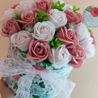 Голям букет със двайсет и седем сапунени рози, снимка 4 - Подаръци за жени - 40295535