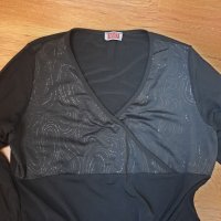 Черна дамска блуза размер М, снимка 3 - Блузи с дълъг ръкав и пуловери - 34878648