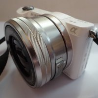 Нов Sony a5000 + 16-50mm, снимка 17 - Фотоапарати - 44146823