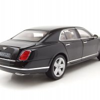 Bentley Mulsanne 2014 - мащаб 1:18 на RaStar модела е нов в кутия, снимка 2 - Колекции - 29888901