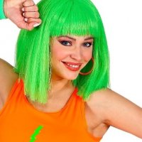 Неоново зелена перука с бретон 