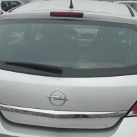 Заден капак Opel Astra h, снимка 3 - Части - 40706405