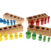 НАМАЛЕНИЯ ! Монтесори Дървени цветни цилиндри - теглилки с дръжки 4в1, снимка 5 - Образователни игри - 29958281