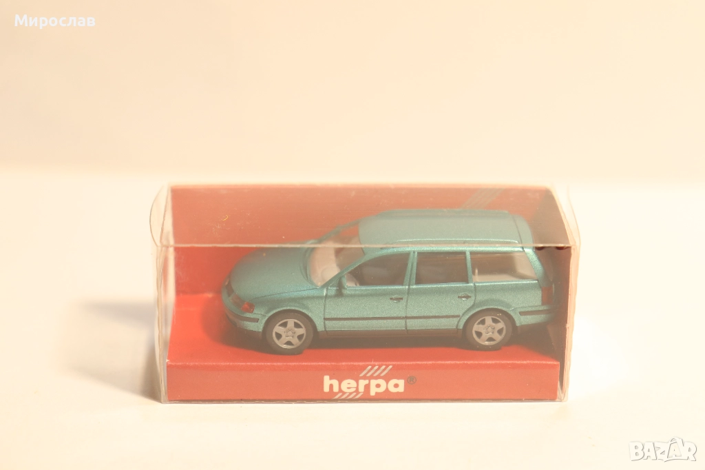 HERPA H0 1/87 VW PASSAT КОЛИЧКА КАМИОН МОДЕЛ, снимка 1